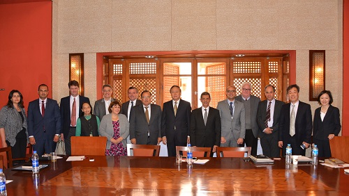 北京大学代表团访问开罗美国大学.JPG