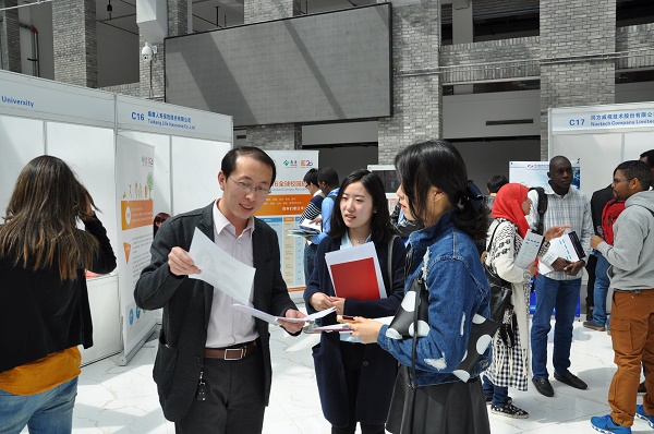 DSC_6553.JPG DSC_6553.JPG