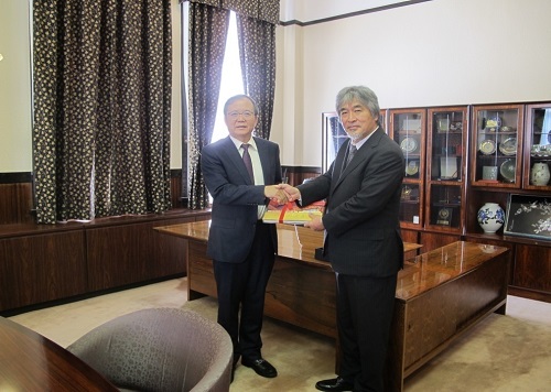 image023.jpg image023.jpg