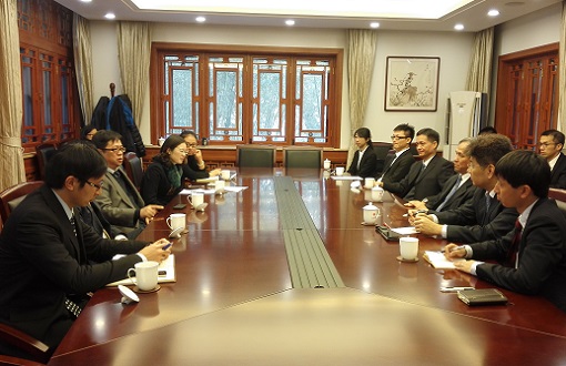 20151124康师傅集团吴之炜人资长一行来访北大1.jpg 20151124康师傅集团吴之炜人资长一行来访北大1.jpg