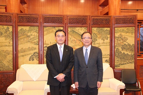 IMG_4274.JPG IMG_4274.JPG