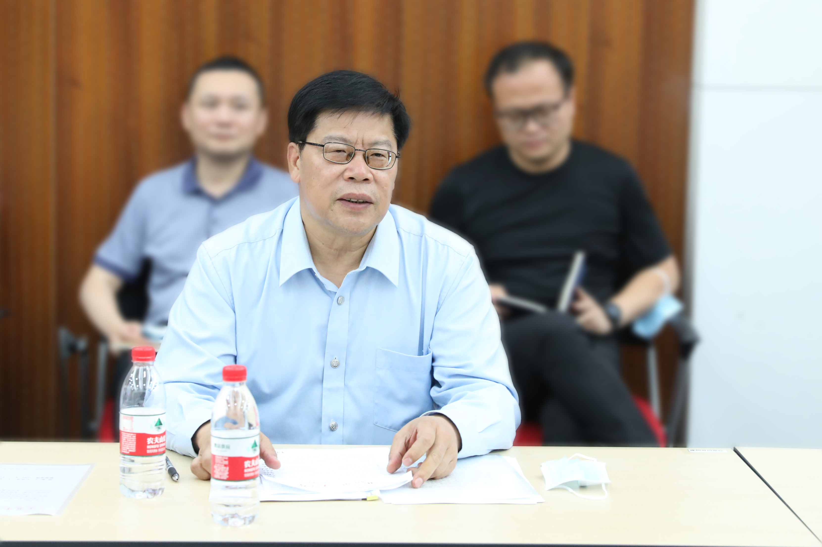 3350e09769584c8a86d31bceb12b6cee.jpg 邱水平.jpg