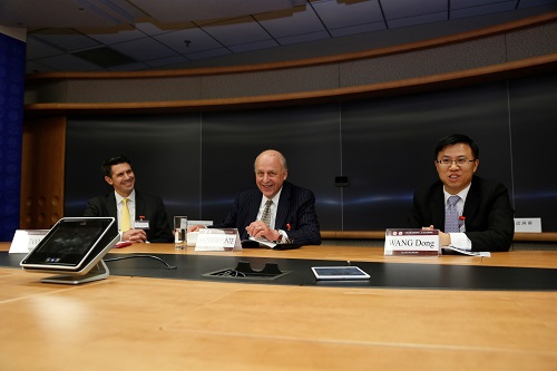 青年学者论坛.jpg 青年学者论坛.jpg